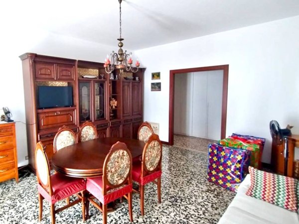 casa indipendente in vendita a Brescia in zona Volta