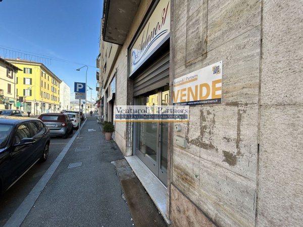 negozio in vendita a Brescia in zona Porta Cremona