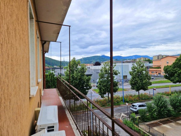 appartamento in vendita a Brescia in zona Mompiano