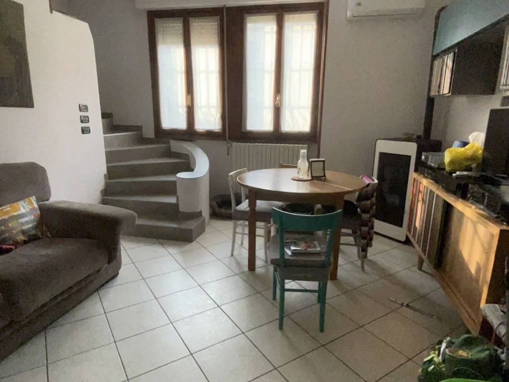 casa indipendente in vendita a Brescia in zona Quartiere Primo Maggio