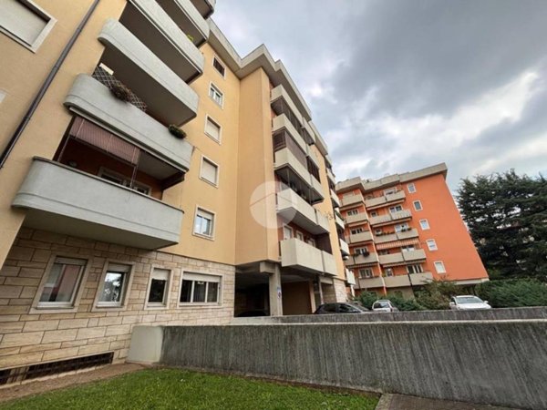 appartamento in vendita a Brescia in zona Volta