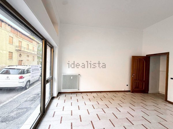 ufficio in vendita a Brescia in zona Crocifissa di Rosa