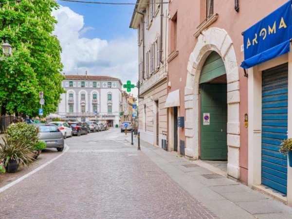 appartamento in vendita a Brescia in zona Centro Storico