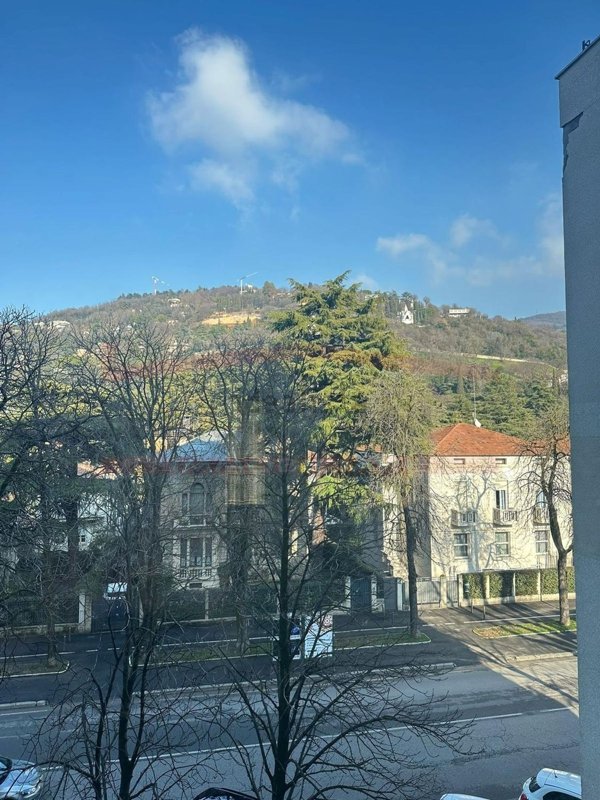 appartamento in vendita a Brescia in zona Porta Venezia