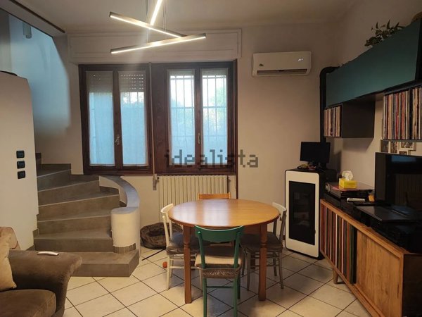 casa indipendente in vendita a Brescia in zona Quartiere Primo Maggio