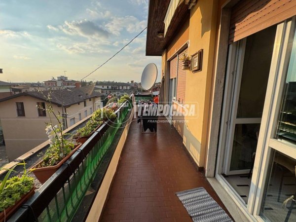 appartamento in vendita a Brescia in zona Volta