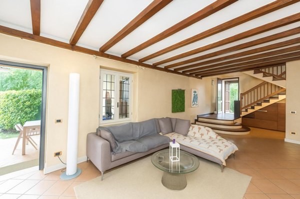 casa indipendente in vendita a Brescia in zona Caionvico