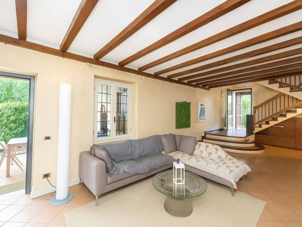 casa indipendente in vendita a Brescia in zona Caionvico