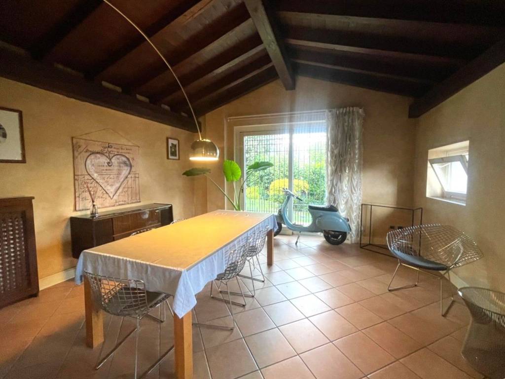casa indipendente in vendita a Brescia in zona Caionvico