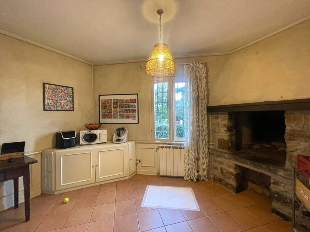 casa indipendente in vendita a Brescia in zona Caionvico