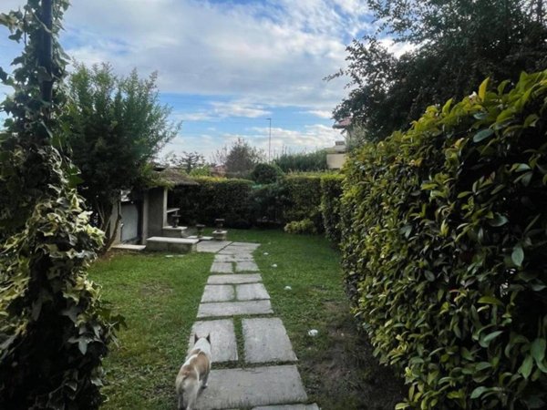casa indipendente in vendita a Brescia in zona Caionvico