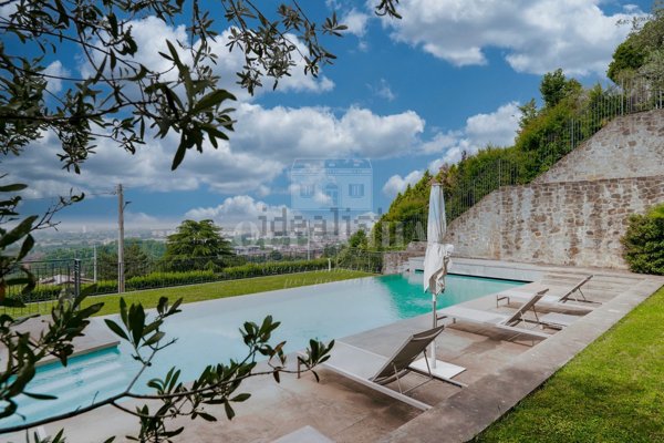 casa indipendente in vendita a Brescia