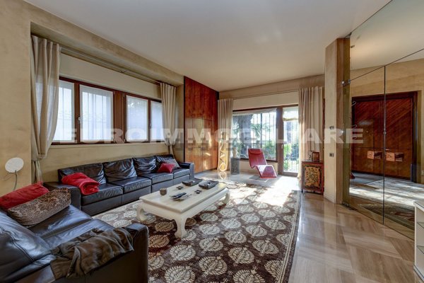 casa indipendente in vendita a Brescia in zona Mompiano