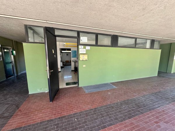 ufficio in vendita a Brescia in zona Caionvico