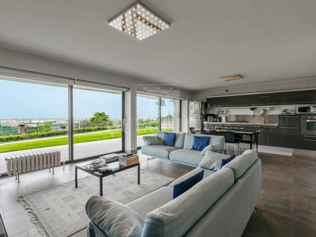 casa indipendente in vendita a Brescia in zona Porta Venezia