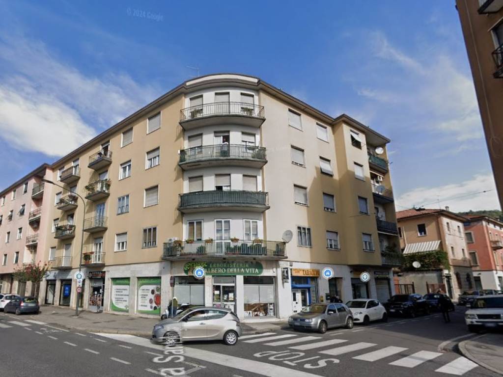 appartamento in vendita a Brescia in zona Porta Venezia