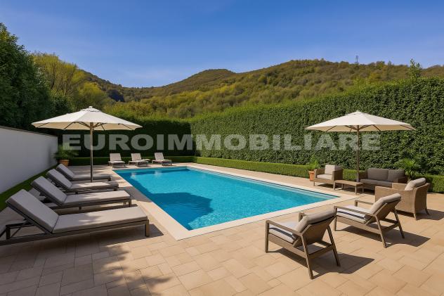 casa indipendente in vendita a Brescia in zona Mompiano