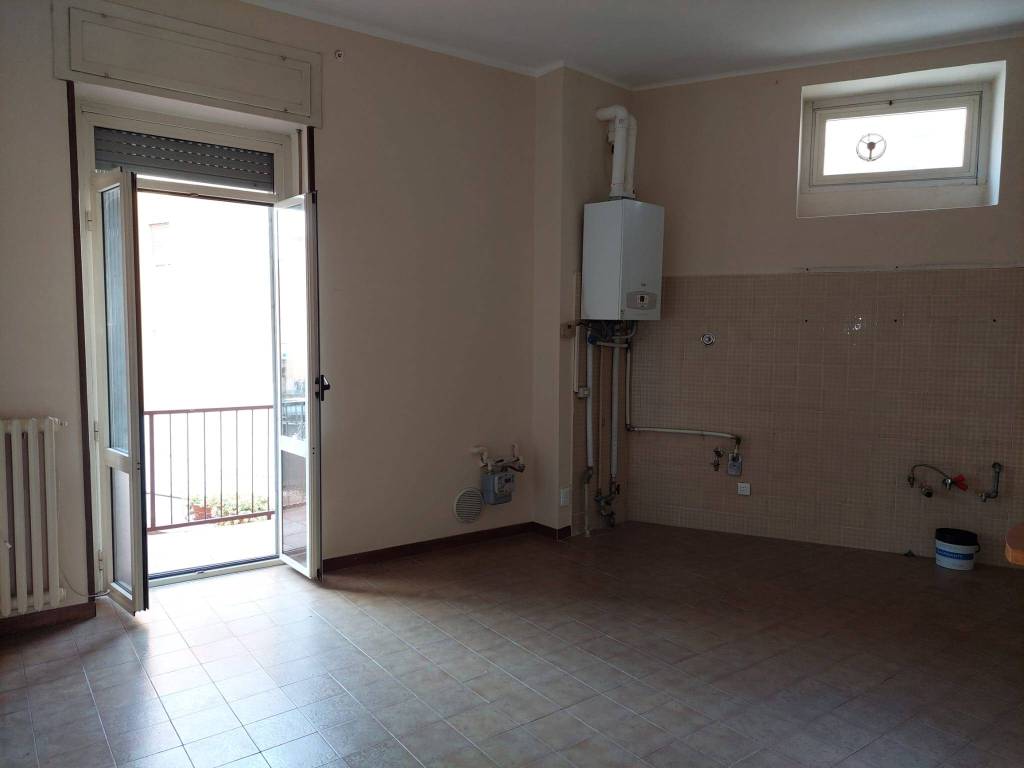 appartamento in vendita a Brescia in zona Crocifissa di Rosa