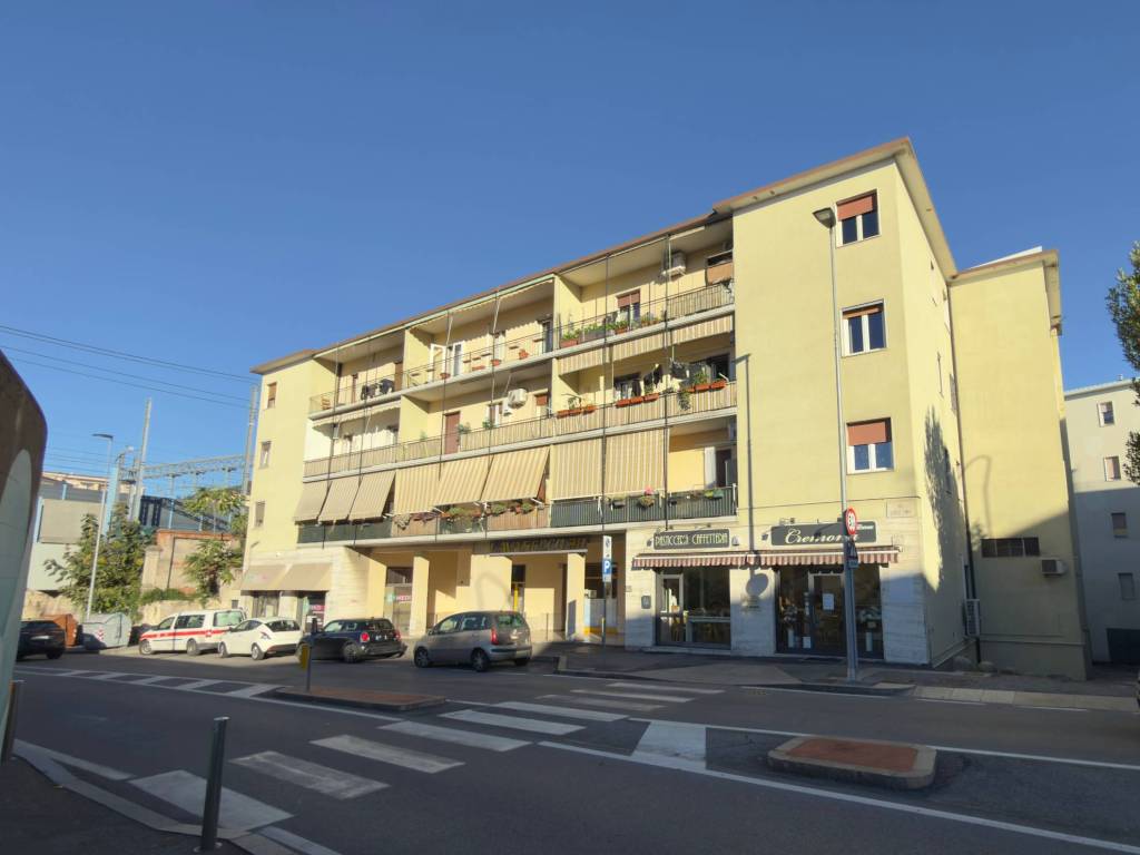 appartamento in vendita a Brescia in zona Volta