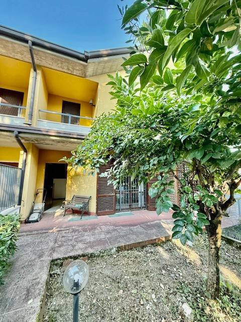 casa indipendente in vendita a Brescia in zona San Polo