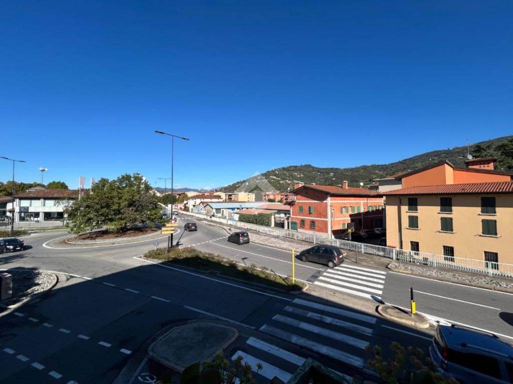 appartamento in vendita a Brescia in zona Caionvico