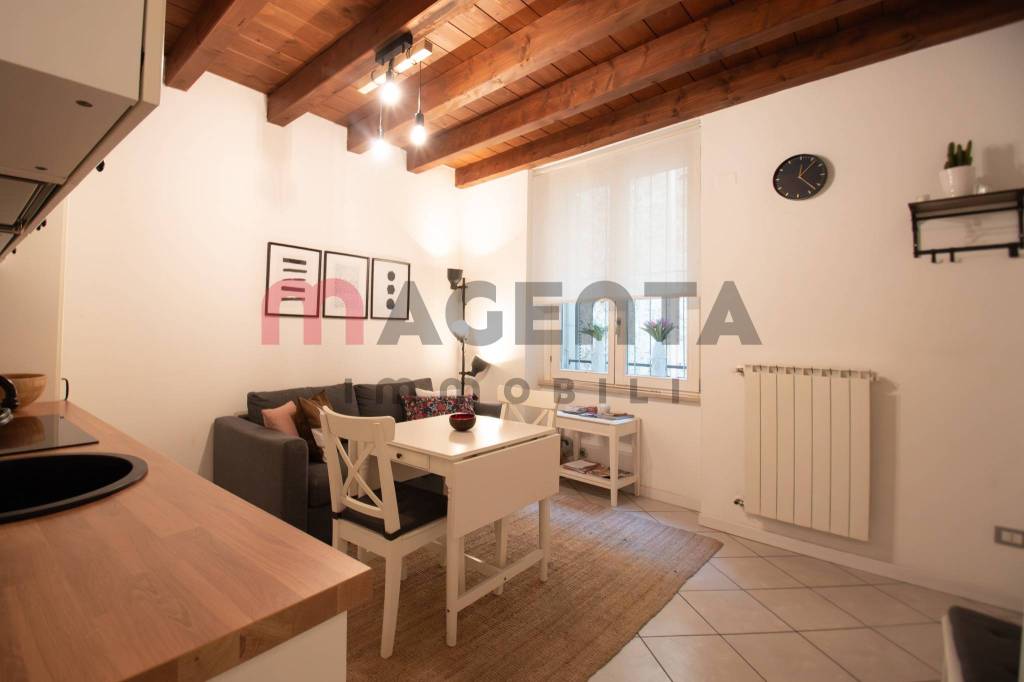 appartamento in vendita a Brescia in zona Centro Storico