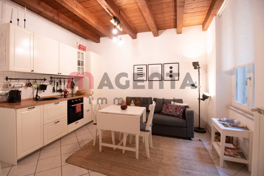 appartamento in vendita a Brescia in zona Centro Storico