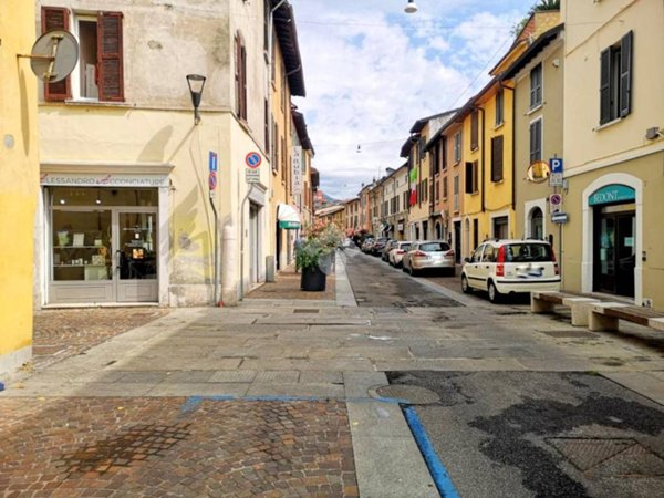 negozio in vendita a Brescia in zona Borgo Trento
