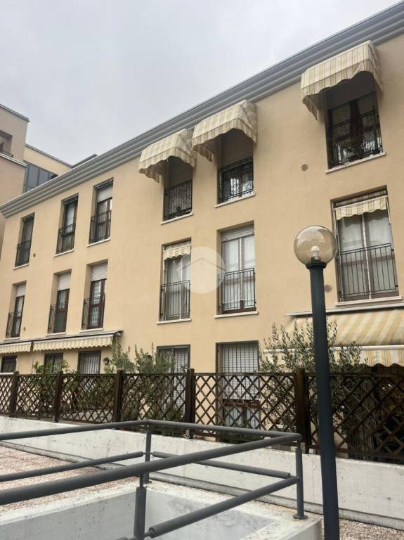 appartamento in vendita a Brescia in zona San Polo