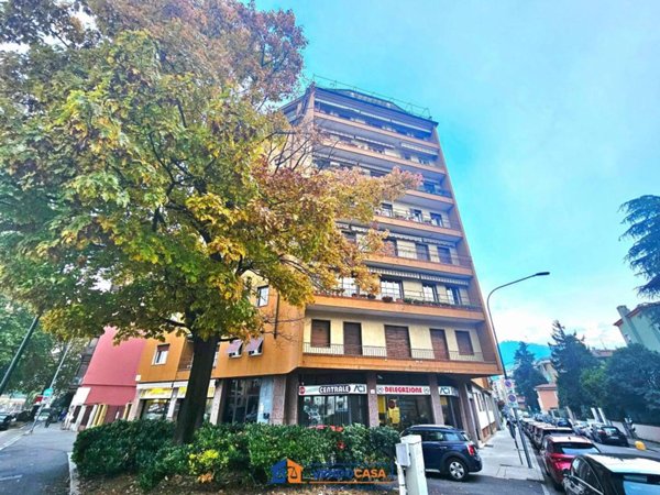 appartamento in vendita a Brescia in zona Mompiano