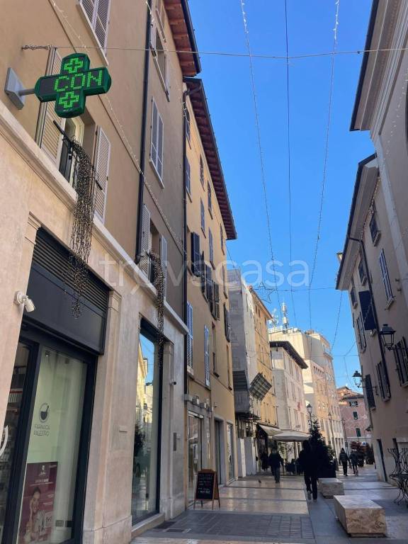 negozio in vendita a Brescia in zona Centro Storico