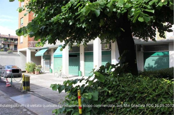 negozio in vendita a Brescia in zona Porta Milano