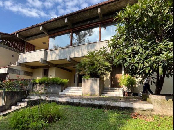 casa indipendente in vendita a Brescia in zona Porta Venezia