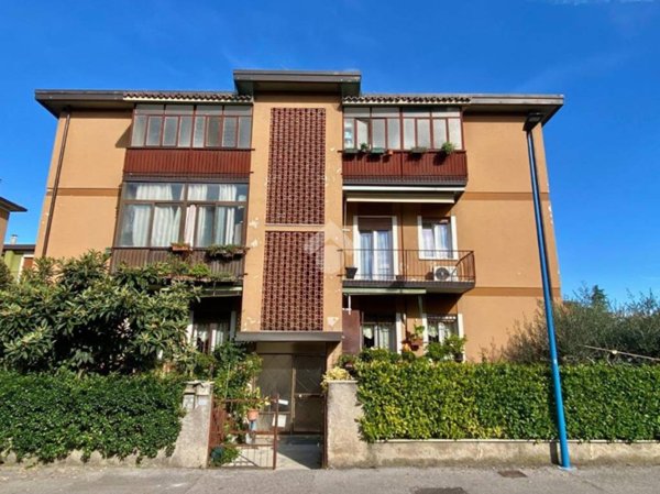 appartamento in vendita a Brescia in zona Urago/Mella