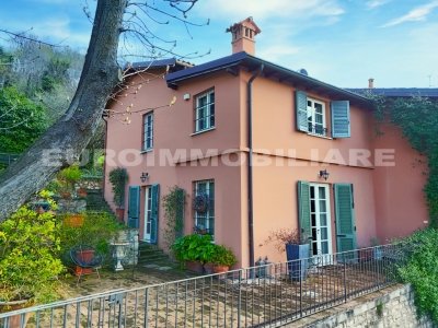 casa indipendente in vendita a Brescia in zona Volta