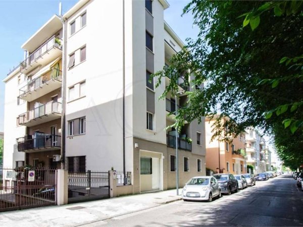 appartamento in vendita a Brescia in zona San Bartolomeo