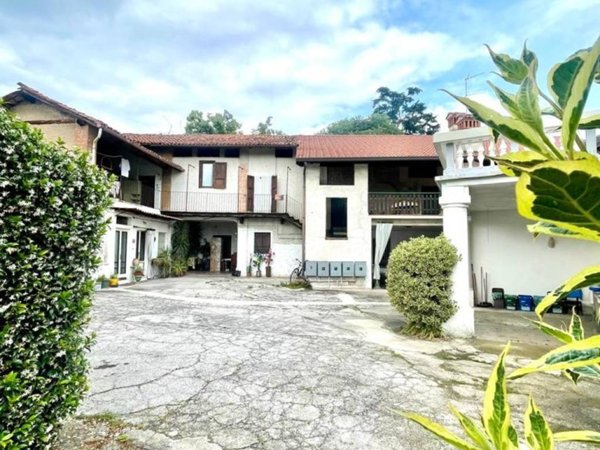 casa indipendente in vendita a Brescia in zona San Bartolomeo