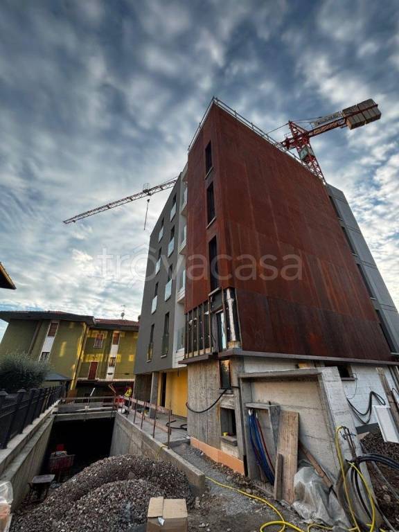 appartamento in vendita a Brescia in zona Villaggio Prealpino