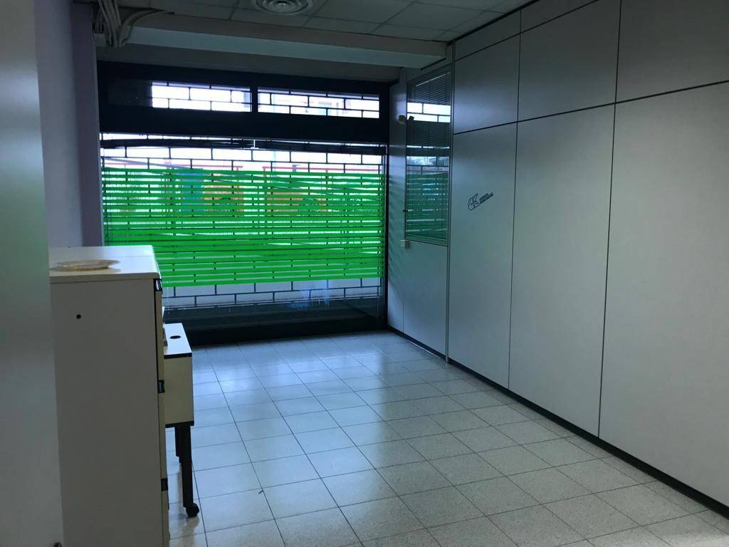 negozio in vendita a Brescia in zona San Polo