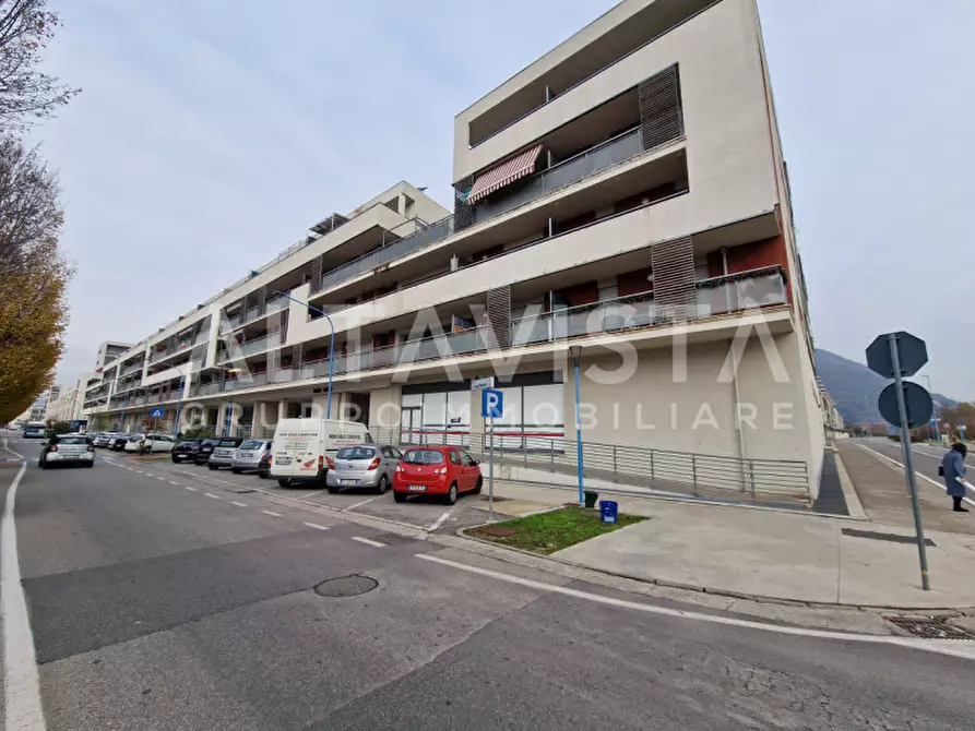 negozio in vendita a Brescia in zona San Polo