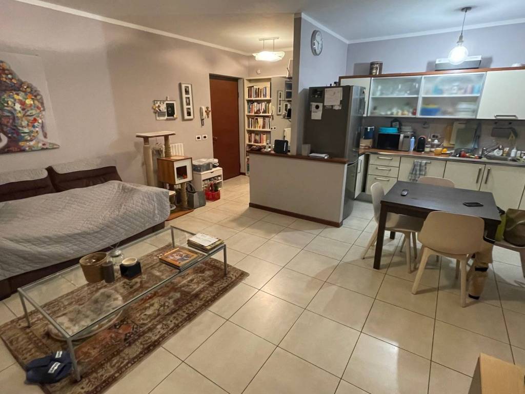 appartamento in vendita a Brescia in zona Volta