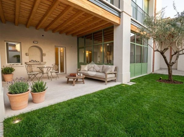 appartamento in vendita a Brescia in zona Mompiano