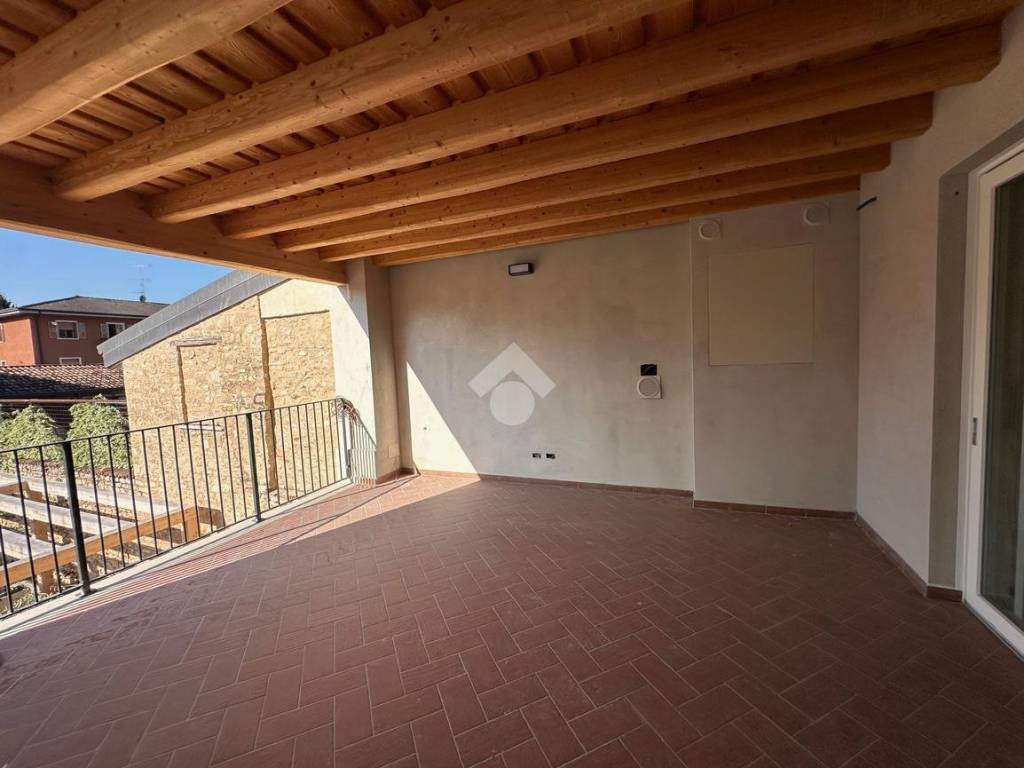 appartamento in vendita a Brescia in zona Mompiano