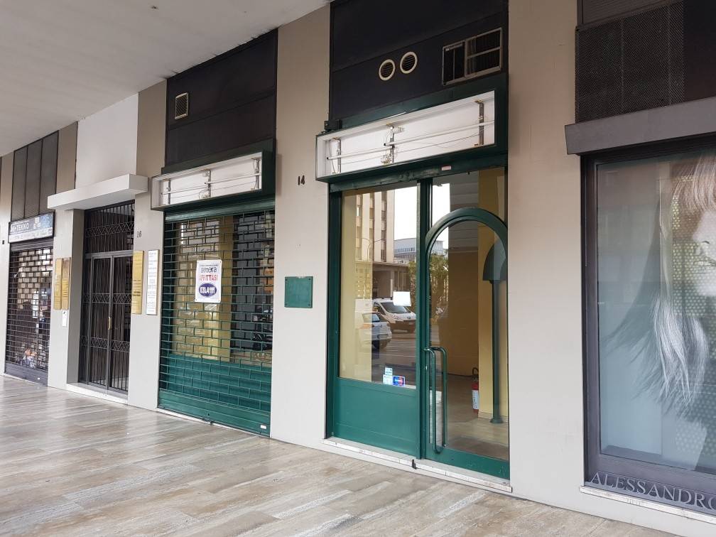 negozio in vendita a Brescia in zona Centro Storico