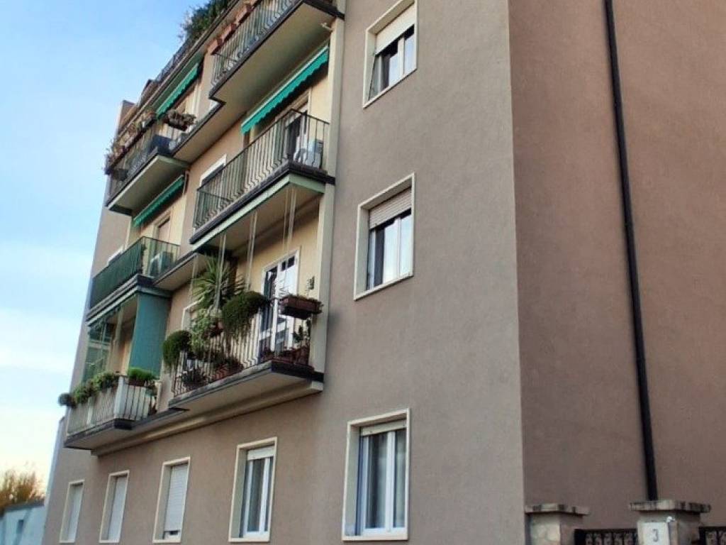appartamento in vendita a Brescia in zona Porta Venezia