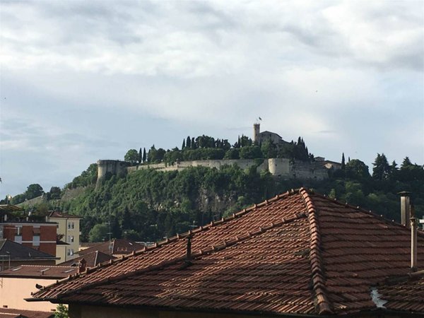 appartamento in vendita a Brescia in zona Borgo Trento