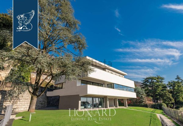 appartamento in vendita a Brescia in zona Centro Storico