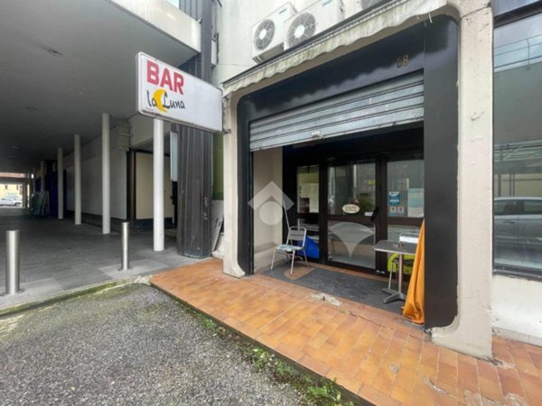 negozio in vendita a Brescia in zona Volta