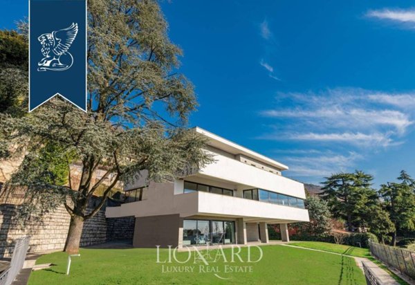 casa indipendente in vendita a Brescia in zona Centro Storico