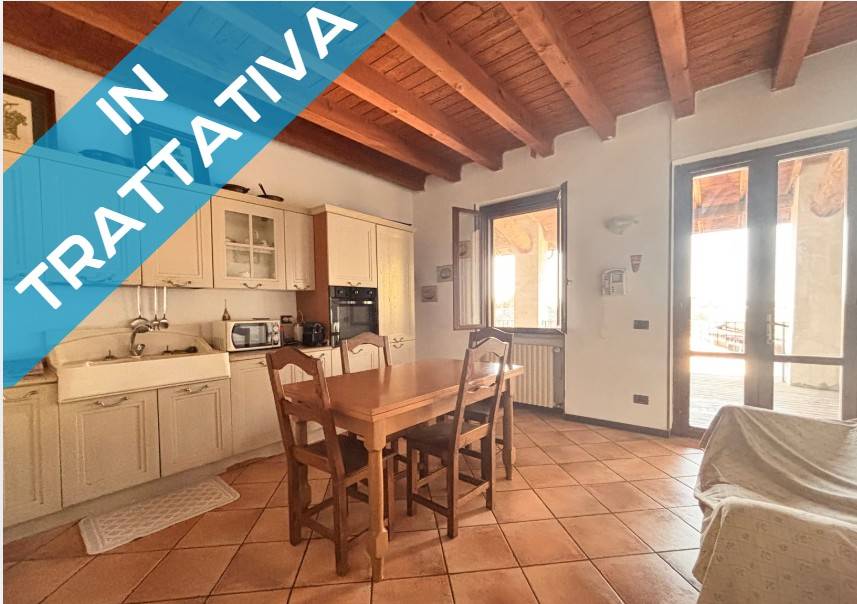 casa indipendente in vendita a Brescia in zona Chiusure